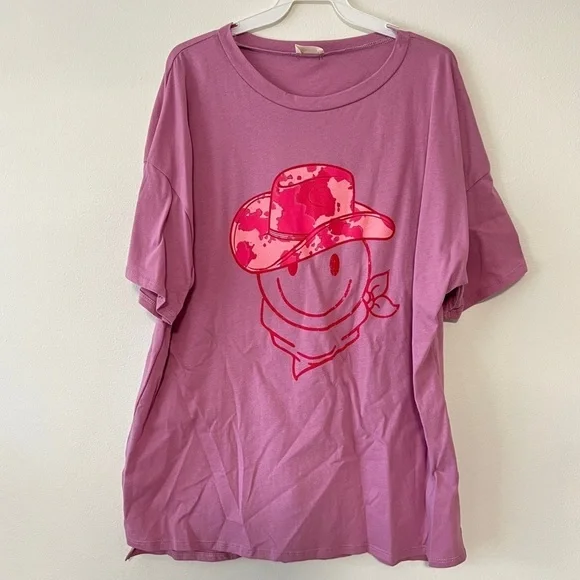 Cowboy smiley face womens oversized tee pink size L - Picture 2 of 8